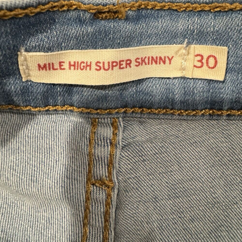 Levi's Y2K Vintage Mile High Skinny Jeans Light Blue Womens 30 Button Front EUC - Picture 16 of 16